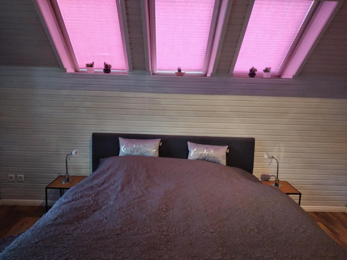 Ferienwohnung "Kunterbunt" Mit Burgblick Und Dachterrasse Monschau Eksteriør bilde